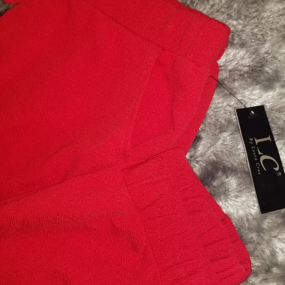 LC By Laura Cruz - Picture 4 of 4